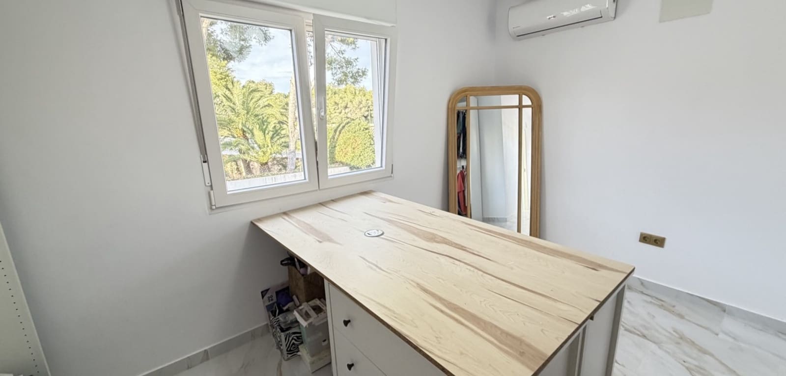 6 makuuhuone Huvila myytävänä paikassa Villamartin mukana uima-altaan - 695 000 € (Ref: 9571619)