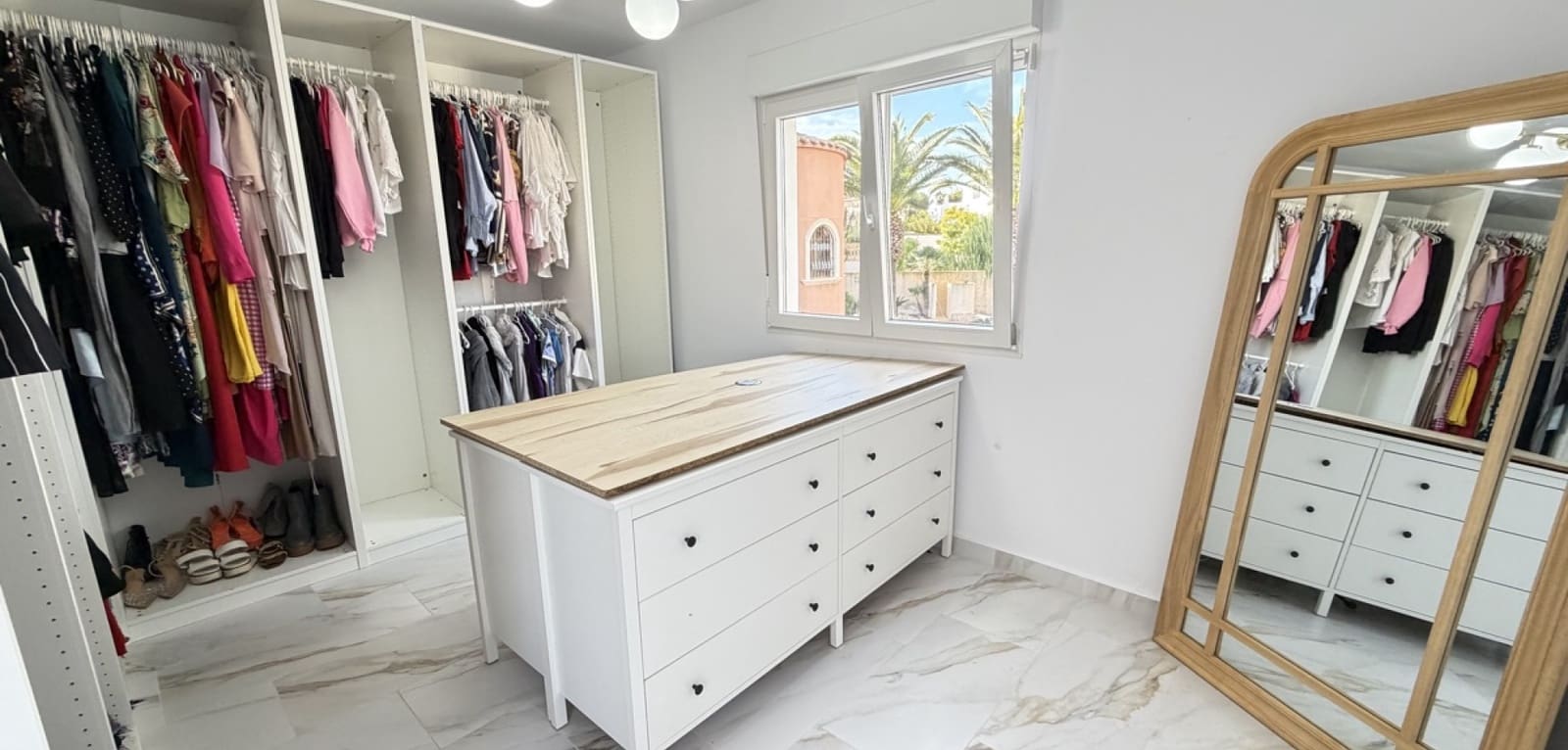 6 makuuhuone Huvila myytävänä paikassa Villamartin mukana uima-altaan - 695 000 € (Ref: 9571619)