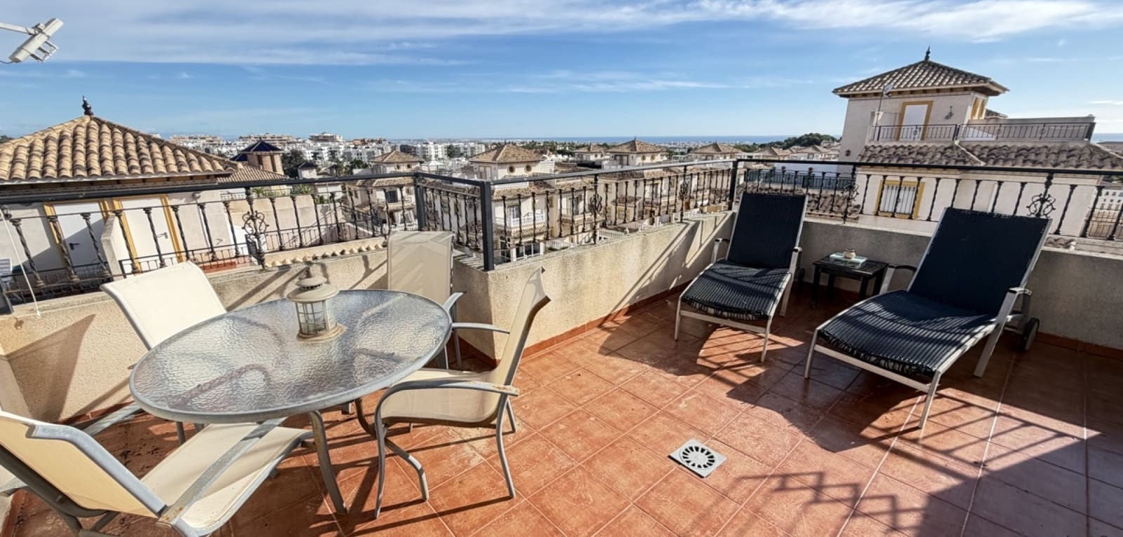 2 Zimmer Haus zu verkaufen in Villamartin mit Pool - 189.995 € (Ref: 9590485)