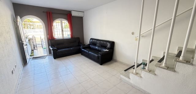 2 soveværelse Byhus til salg i La Florida, Orihuela med swimmingpool - € 189.995 (Ref: 9590486)