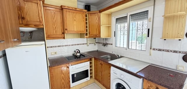 2 soveværelse Byhus til salg i La Florida, Orihuela med swimmingpool - € 189.995 (Ref: 9590486)