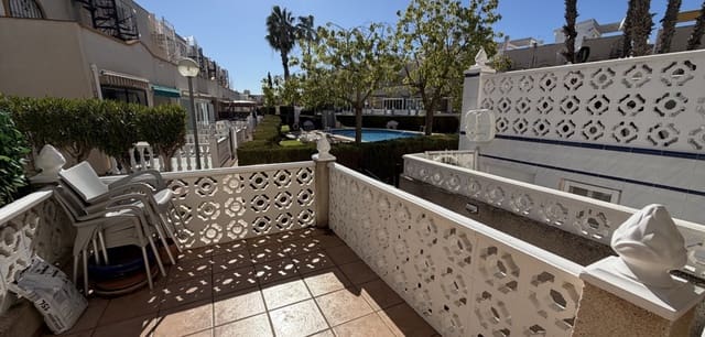 2 soveværelse Byhus til salg i La Florida, Orihuela med swimmingpool - € 189.995 (Ref: 9590486)