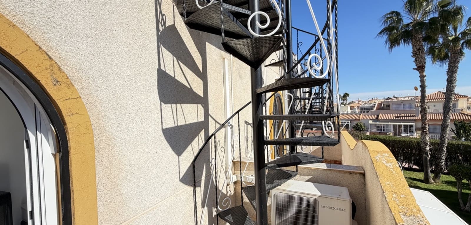 2 soveværelse Byhus til salg i La Florida med swimmingpool - € 189.995 (Ref: 9590486)