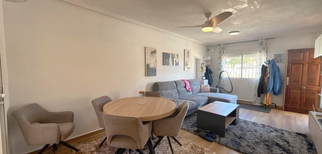 2 slaapkamer Bungalow te koop in Cabo Roig, Orihuela met zwembad - € 184.950 (Ref: 9590490)