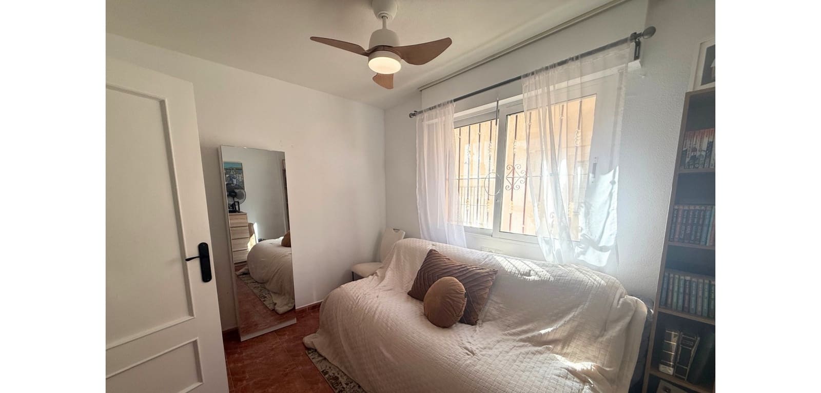 Apartamento de 3 habitaciones en Playa Flamenca en venta con piscina - 209.000 € (Ref: 9590491)