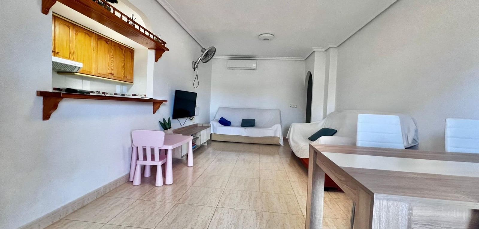 Bungalow de 2 habitaciones en Pilar de la Horadada en venta con piscina - 220.000 € (Ref: 9590492)