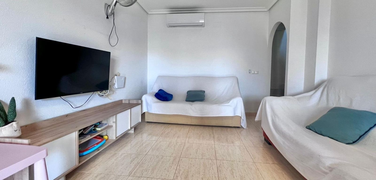 Bungalow de 2 habitaciones en Pilar de la Horadada en venta con piscina - 220.000 € (Ref: 9590492)