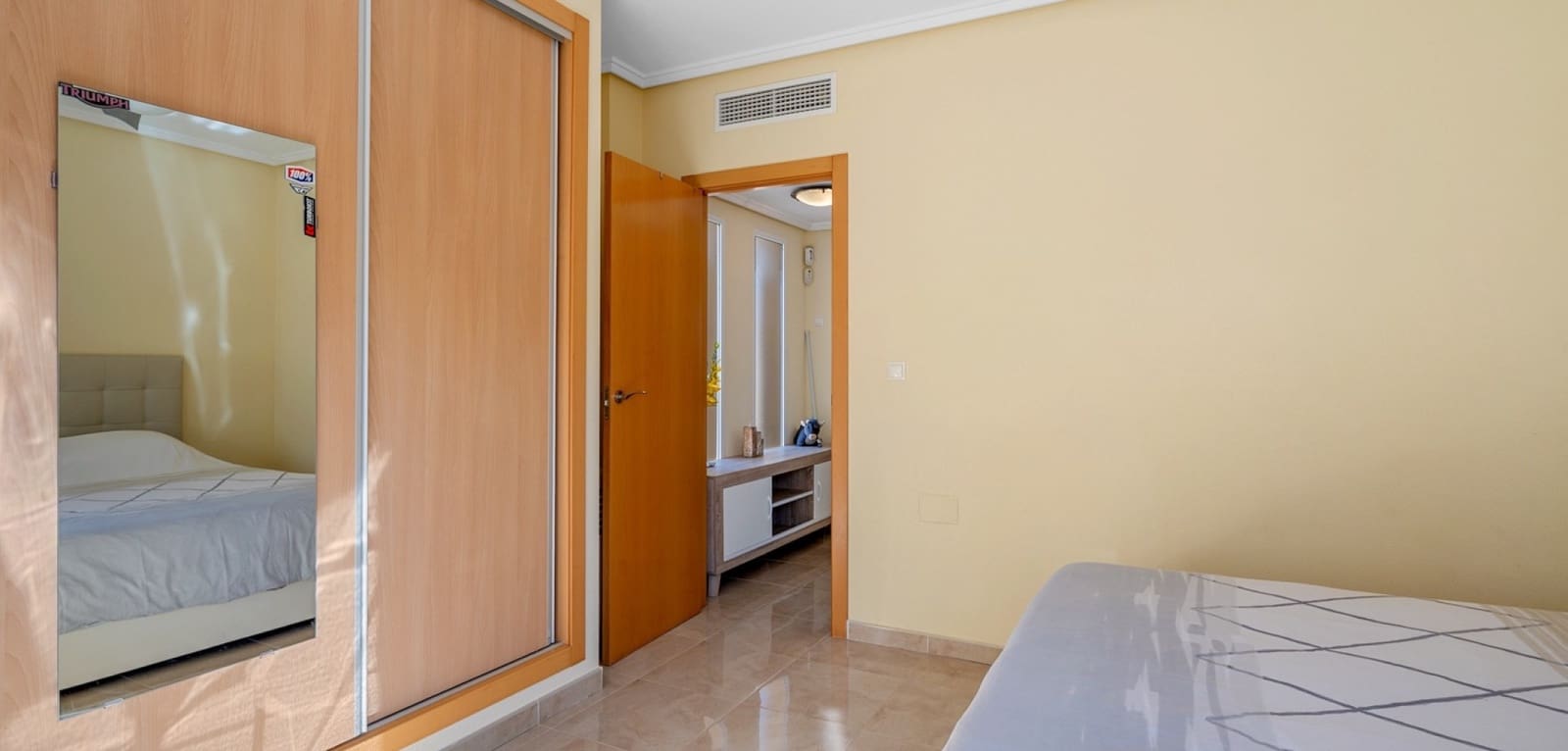 3 makuuhuone Omakotitalo myytävänä paikassa Los Dolses mukana uima-altaan - 289 000 € (Ref: 9603062)