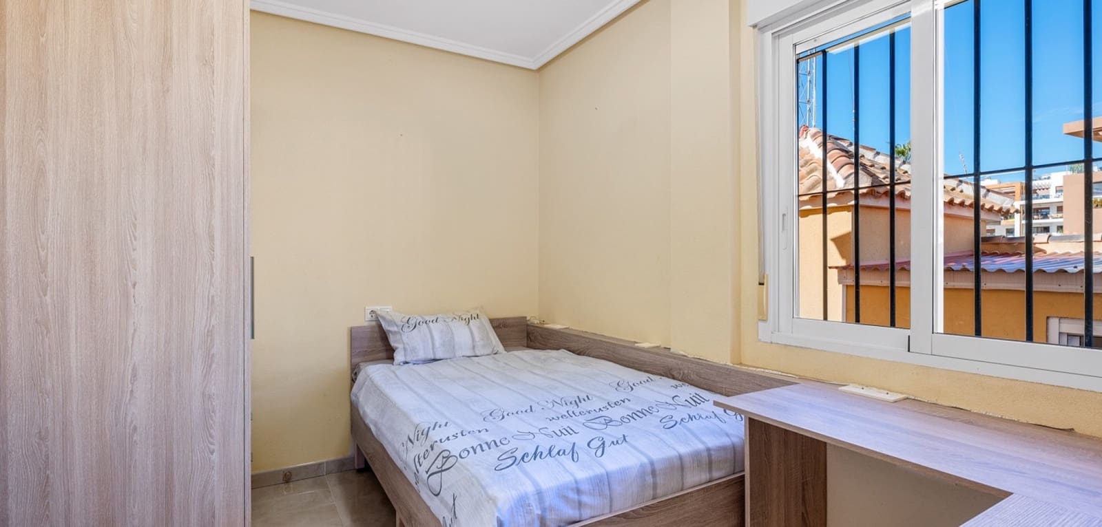 3 makuuhuone Omakotitalo myytävänä paikassa Los Dolses mukana uima-altaan - 289 000 € (Ref: 9603062)