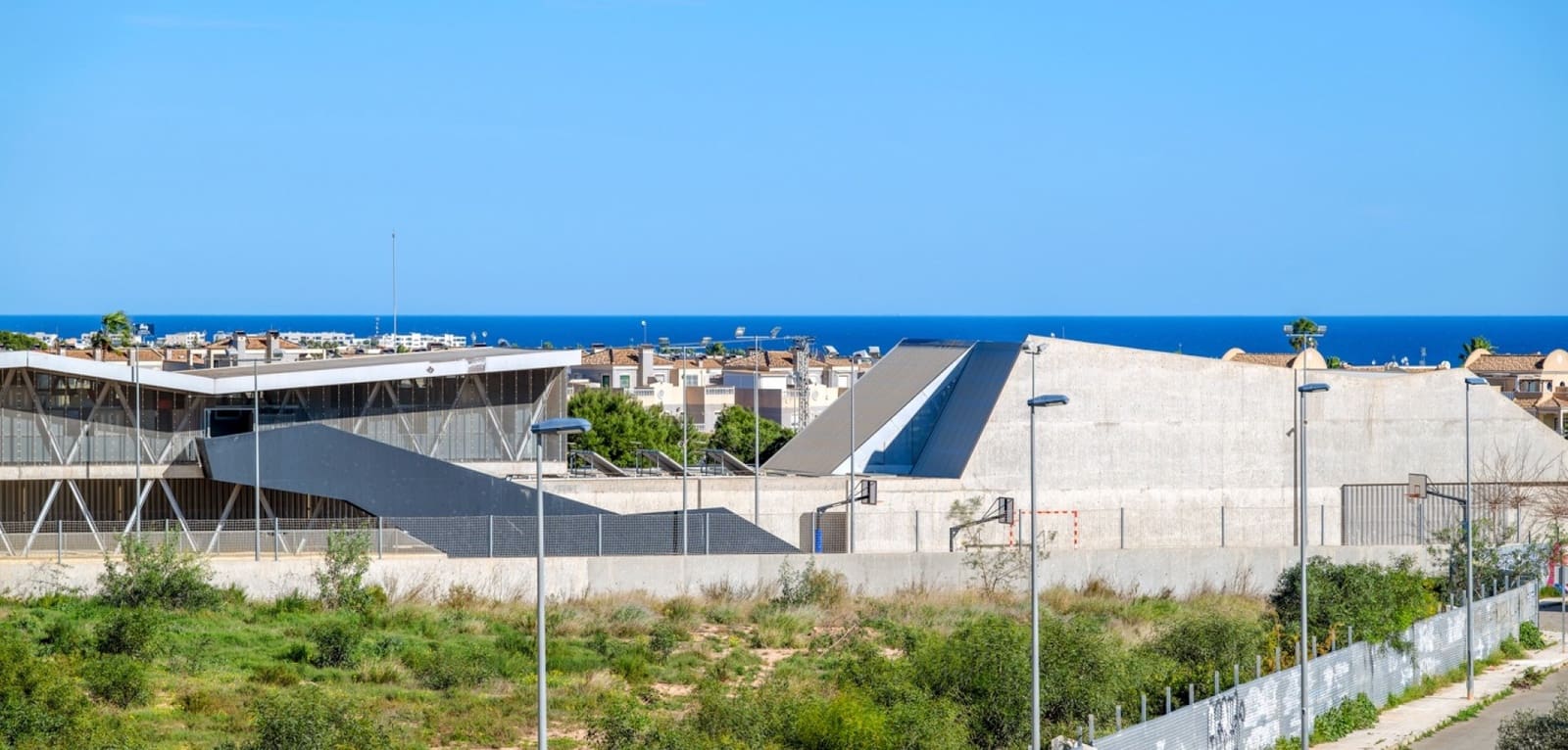 3 makuuhuone Omakotitalo myytävänä paikassa Los Dolses mukana uima-altaan - 289 000 € (Ref: 9603062)