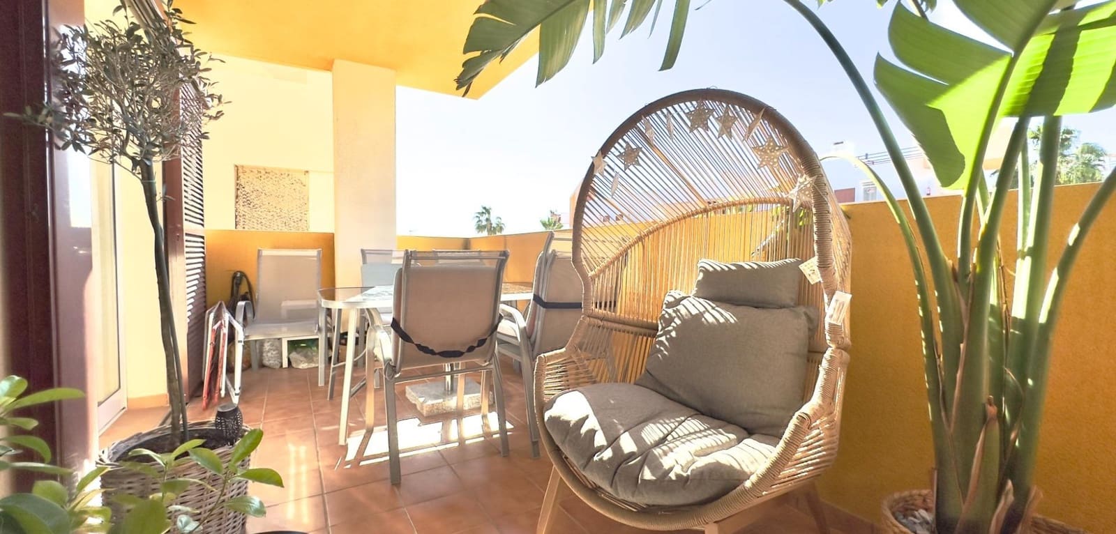 Apartamento de 2 habitaciones en Playa Flamenca en venta con piscina - 249.000 € (Ref: 9609975)