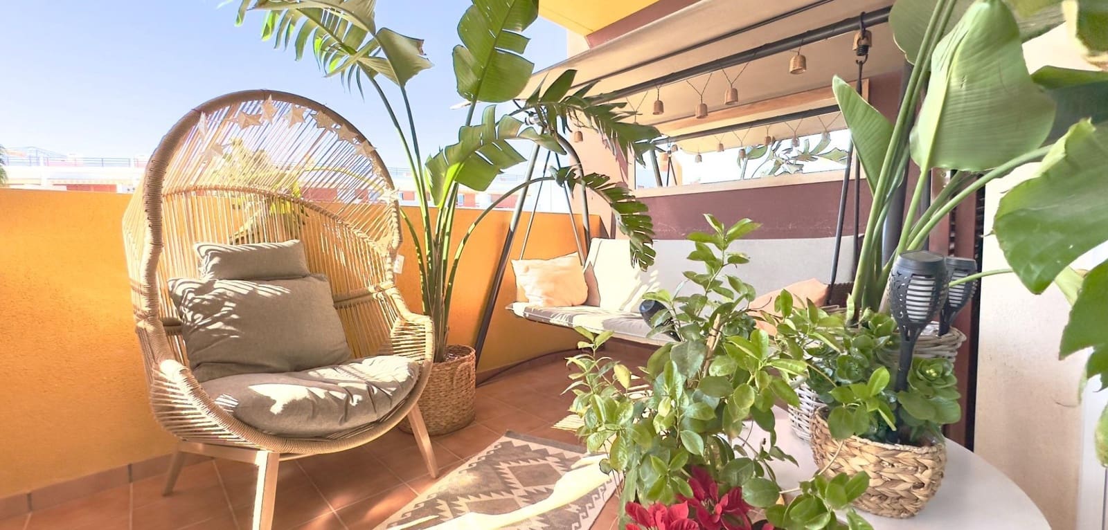 Apartamento de 2 habitaciones en Playa Flamenca en venta con piscina - 249.000 € (Ref: 9609975)