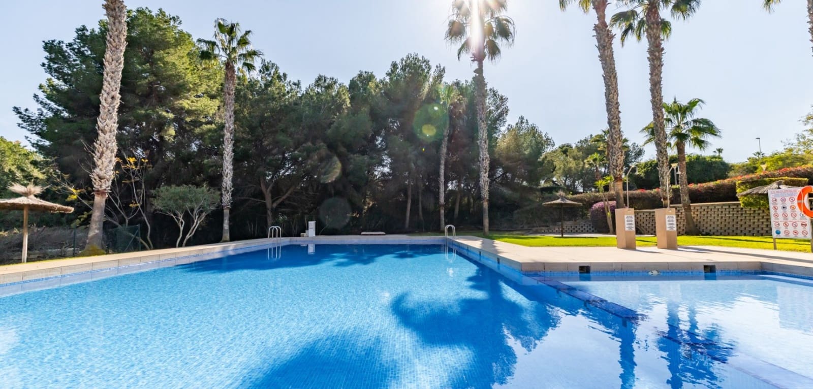 3 makuuhuone Huoneisto myytävänä paikassa Los Dolses mukana uima-altaan - 410 000 € (Ref: 9611901)