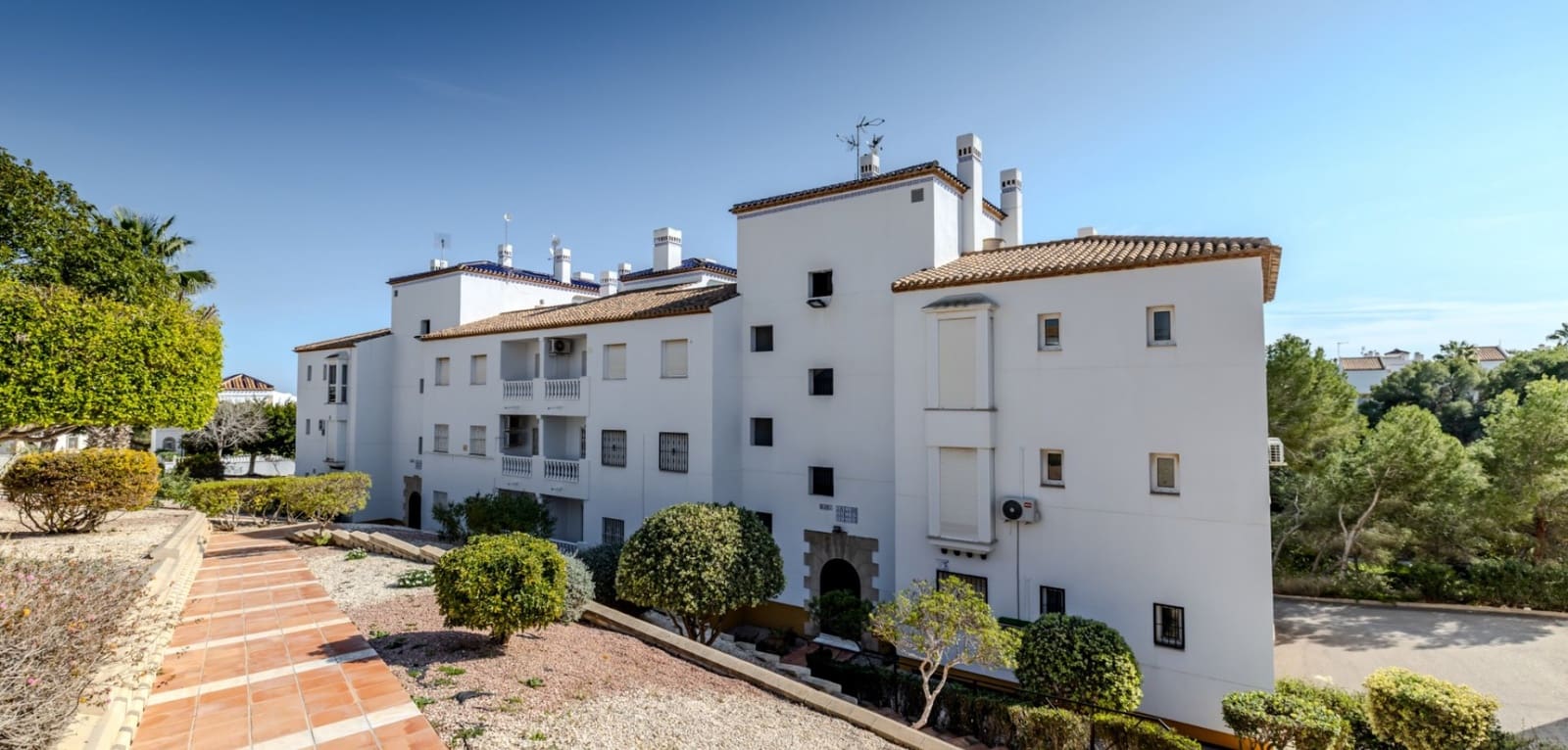 3 makuuhuone Huoneisto myytävänä paikassa Los Dolses mukana uima-altaan - 410 000 € (Ref: 9611901)