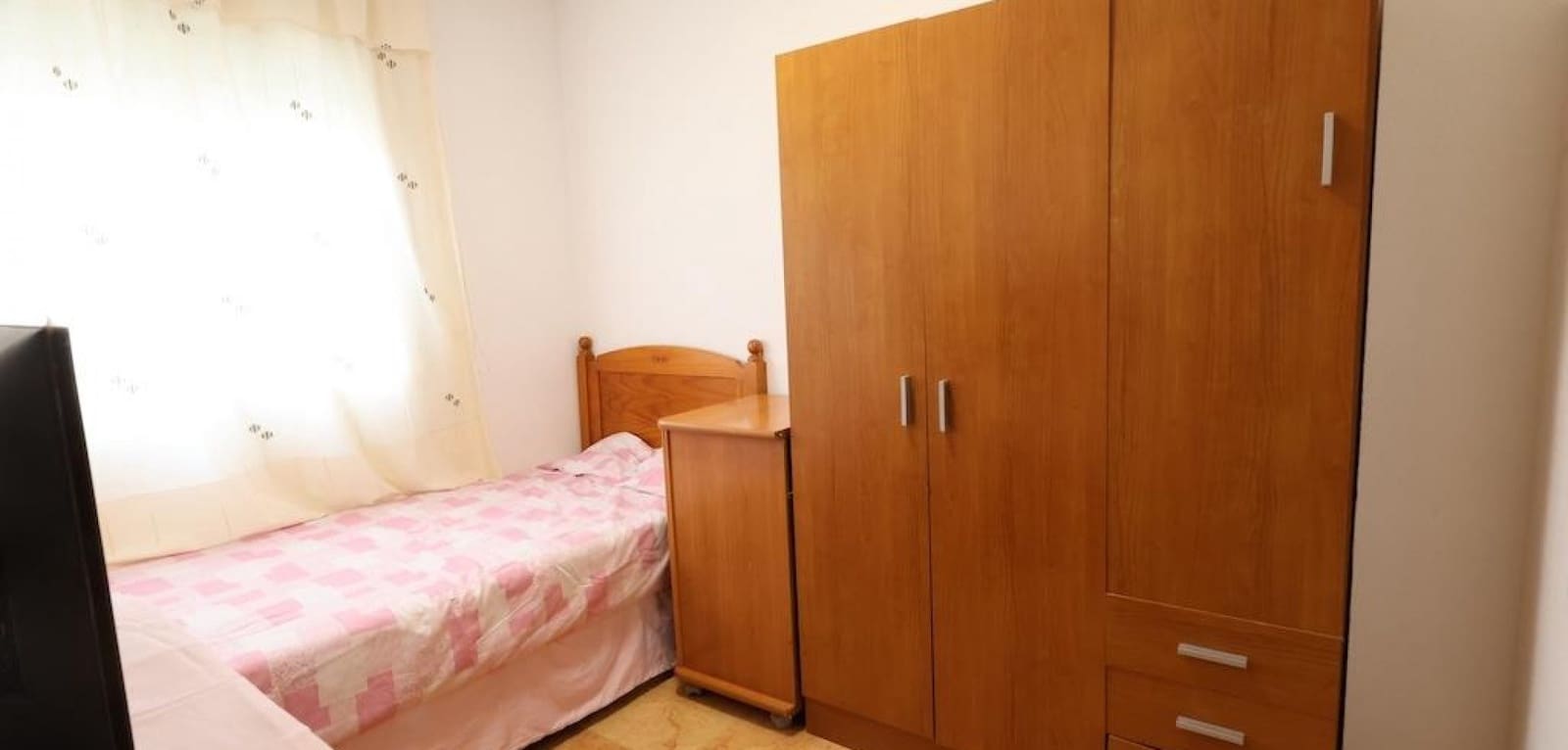 3 makuuhuone Omakotitalo myytävänä paikassa El Limonar mukana uima-altaan - 205 000 € (Ref: 9611902)