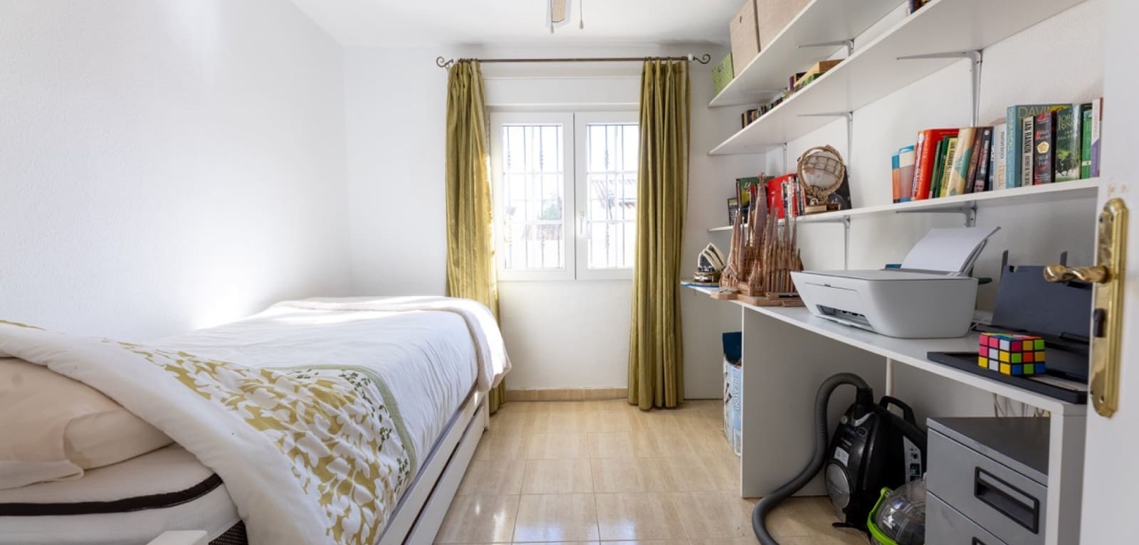 4 quarto Moradia para venda em Las Ramblas Golf com piscina - 329 995 € (Ref: 9617099)