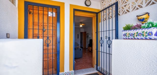 Apartamento de 2 habitaciones en Gran Alacant, Santa Pola en venta con piscina - 189.000 € (Ref: 9617101)