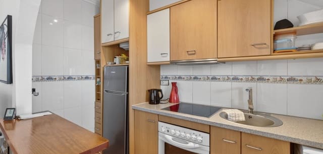 Apartamento de 2 habitaciones en Gran Alacant, Santa Pola en venta con piscina - 189.000 € (Ref: 9617101)