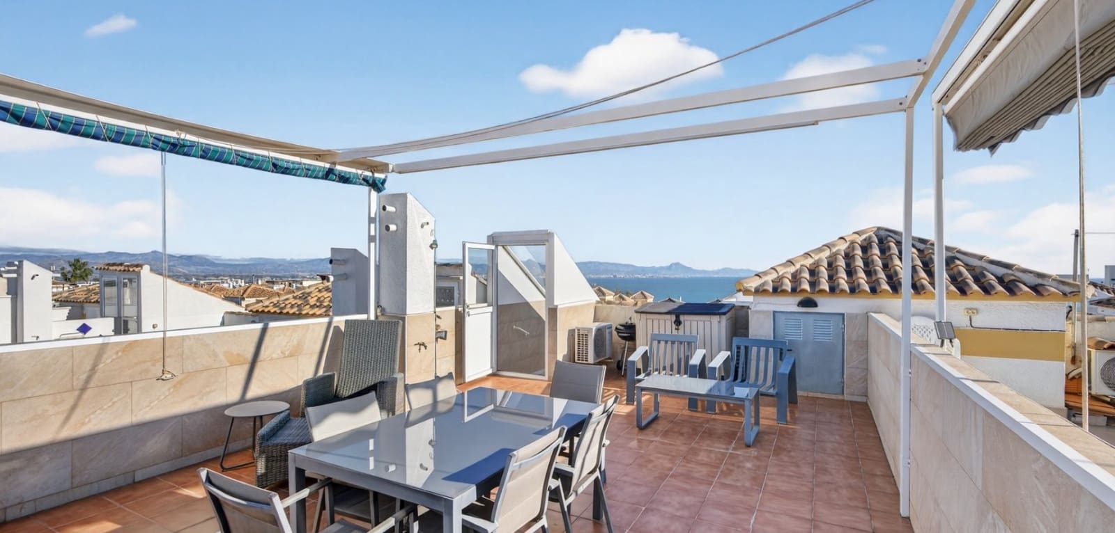 2 slaapkamer Appartement te koop in Gran Alacant met zwembad - € 189.000 (Ref: 9617101)