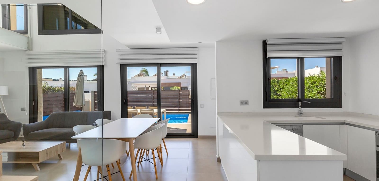 3 soverom Villa til salgs i Vistabella med svømmebasseng - € 379 000 (Ref: 9620718)