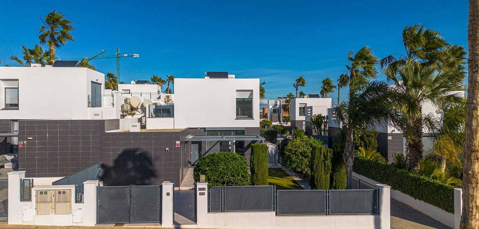 3 sypialnia Willa na sprzedaż w Algorfa z basenem - 349 900 € (Ref: 9620721)