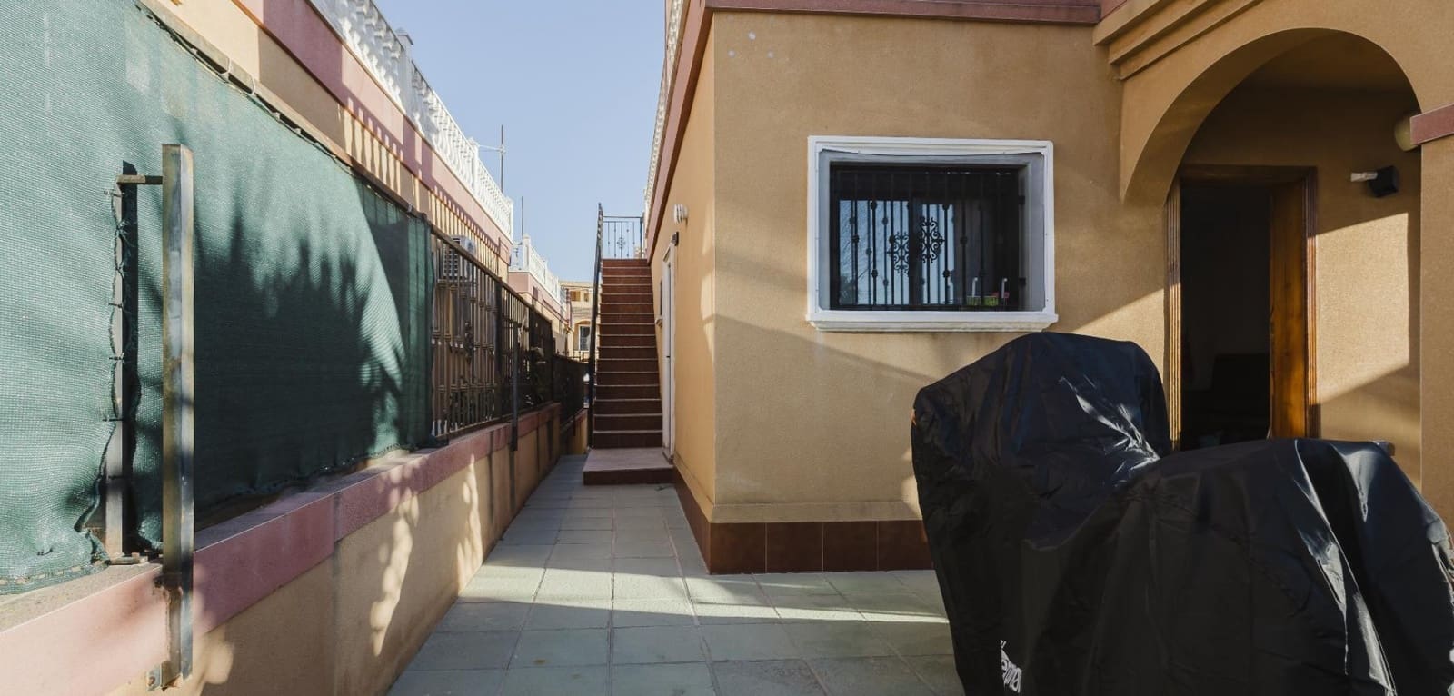 2 camera da letto Villa in vendita in Torrevieja con piscina - 239.000 € (Rif: 9626107)