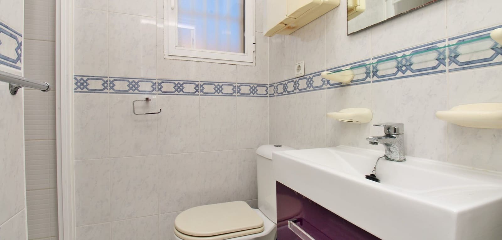 3 quarto Casa em Banda para venda em Playa Flamenca com piscina - 234 900 € (Ref: 9626108)