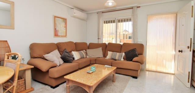 3 bedroom Townhouse for sale in Playa Flamenca, Orihuela with pool - € 234,900 (Ref: 9626108)