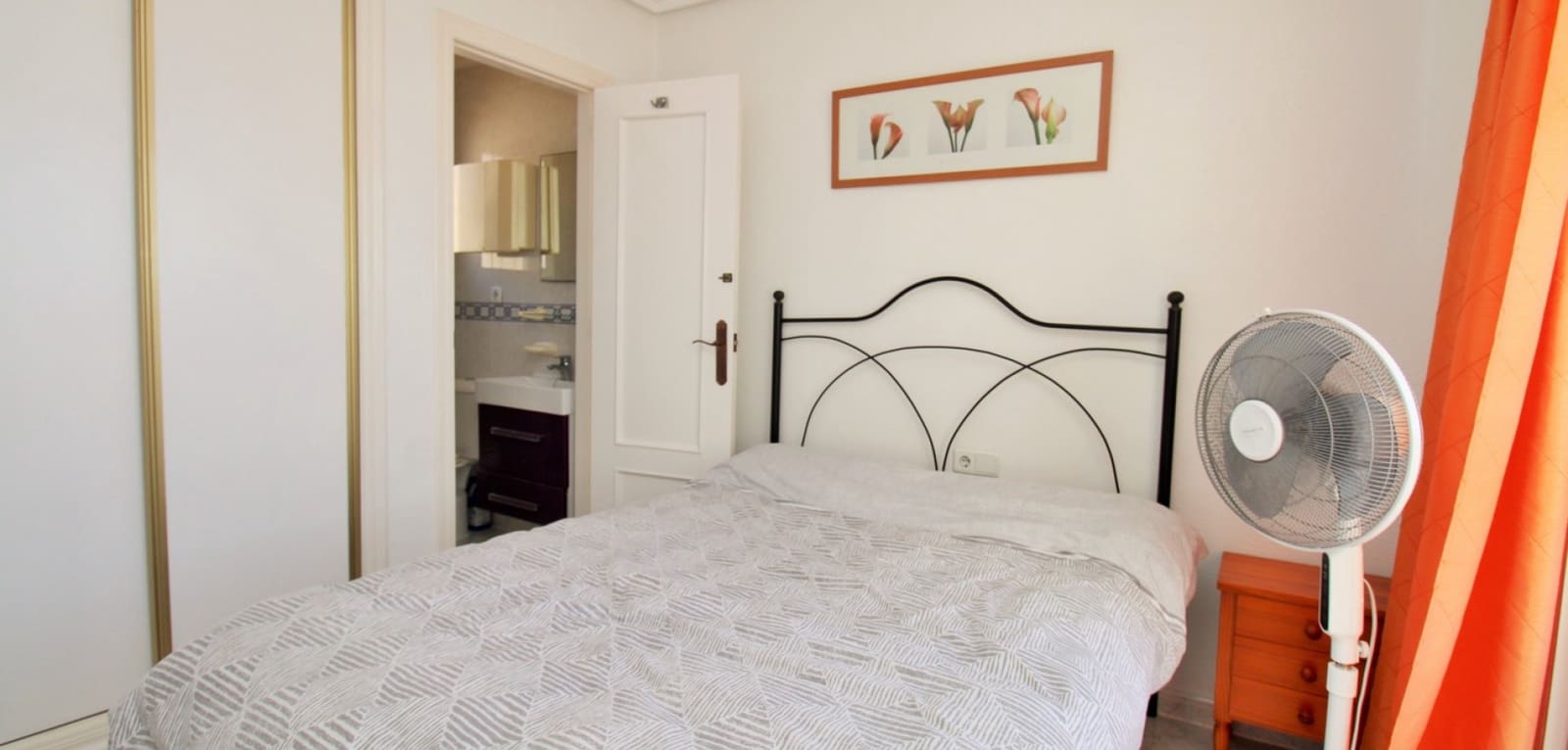 3 quarto Casa em Banda para venda em Playa Flamenca com piscina - 234 900 € (Ref: 9626108)