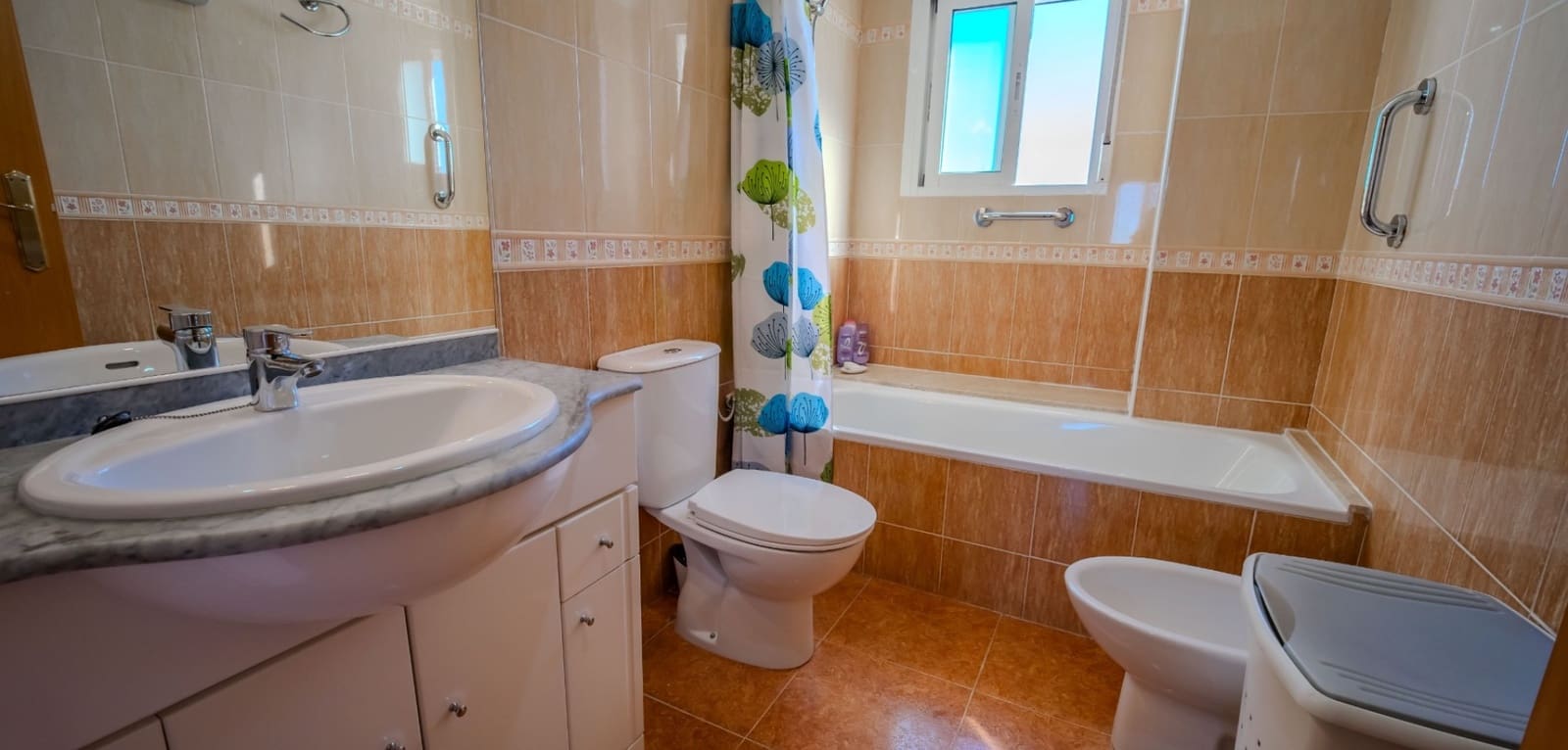 2 Zimmer Apartment zu verkaufen in Guardamar del Segura mit Pool - 169.950 € (Ref: 9626110)