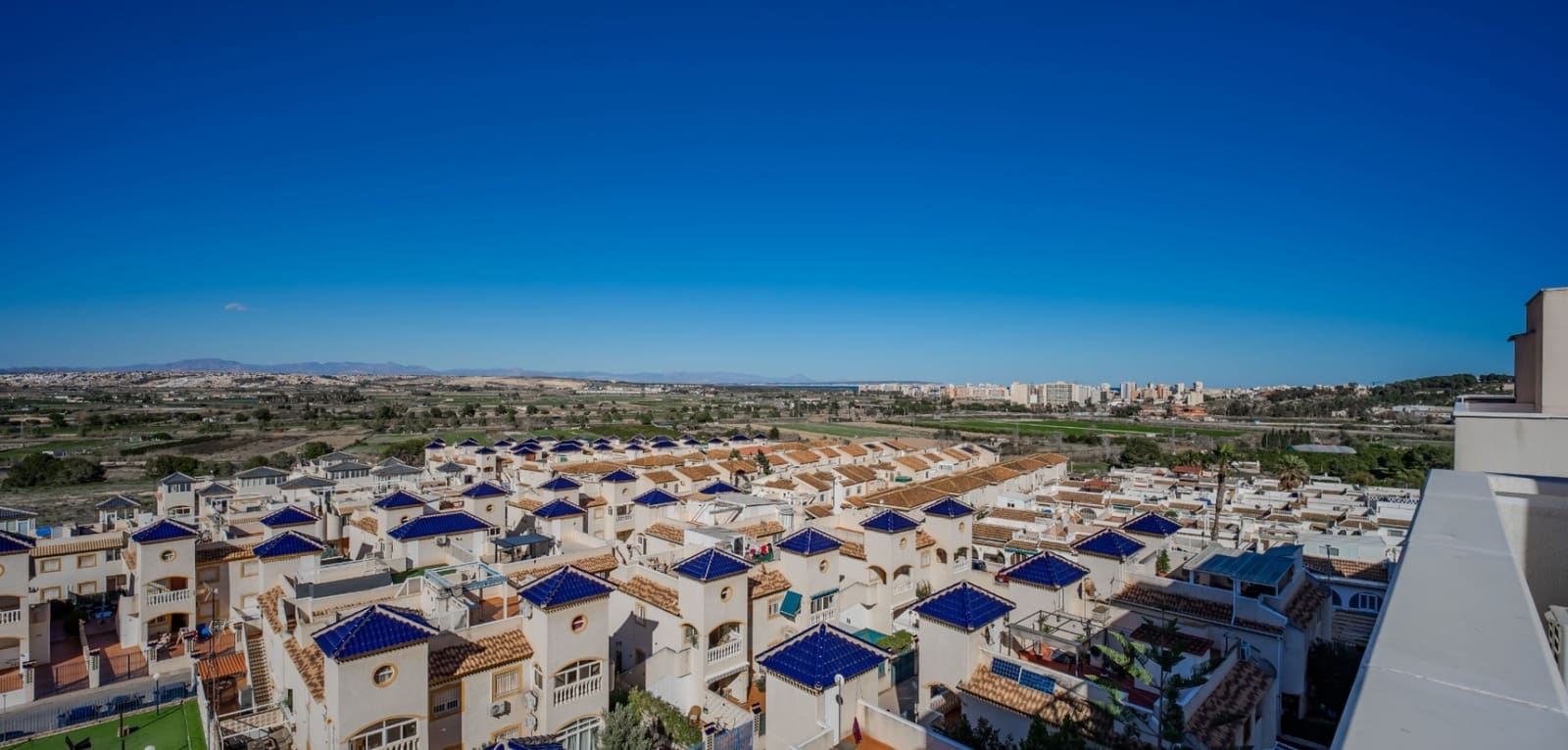 2 Zimmer Apartment zu verkaufen in Guardamar del Segura mit Pool - 169.950 € (Ref: 9626110)