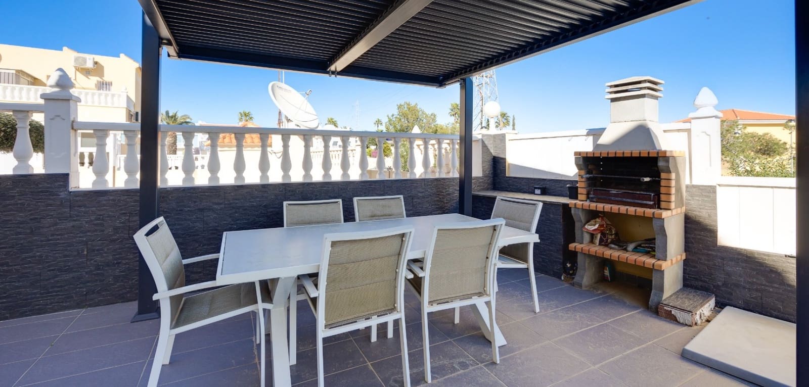 2 camera da letto Villa in vendita in Villamartin con piscina - 229.000 € (Rif: 9626111)