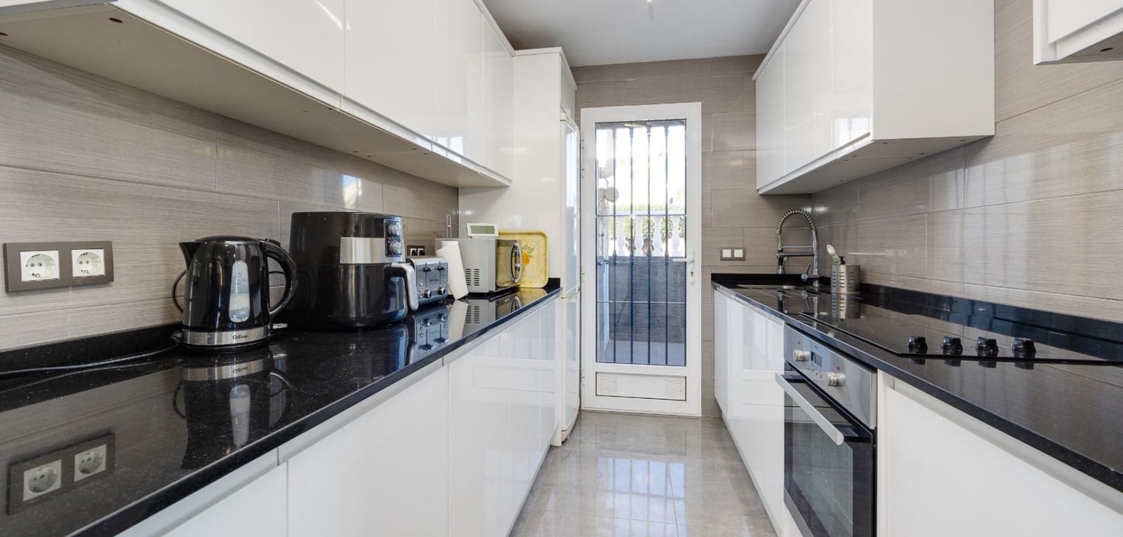 2 camera da letto Villa in vendita in Villamartin con piscina - 229.000 € (Rif: 9626111)