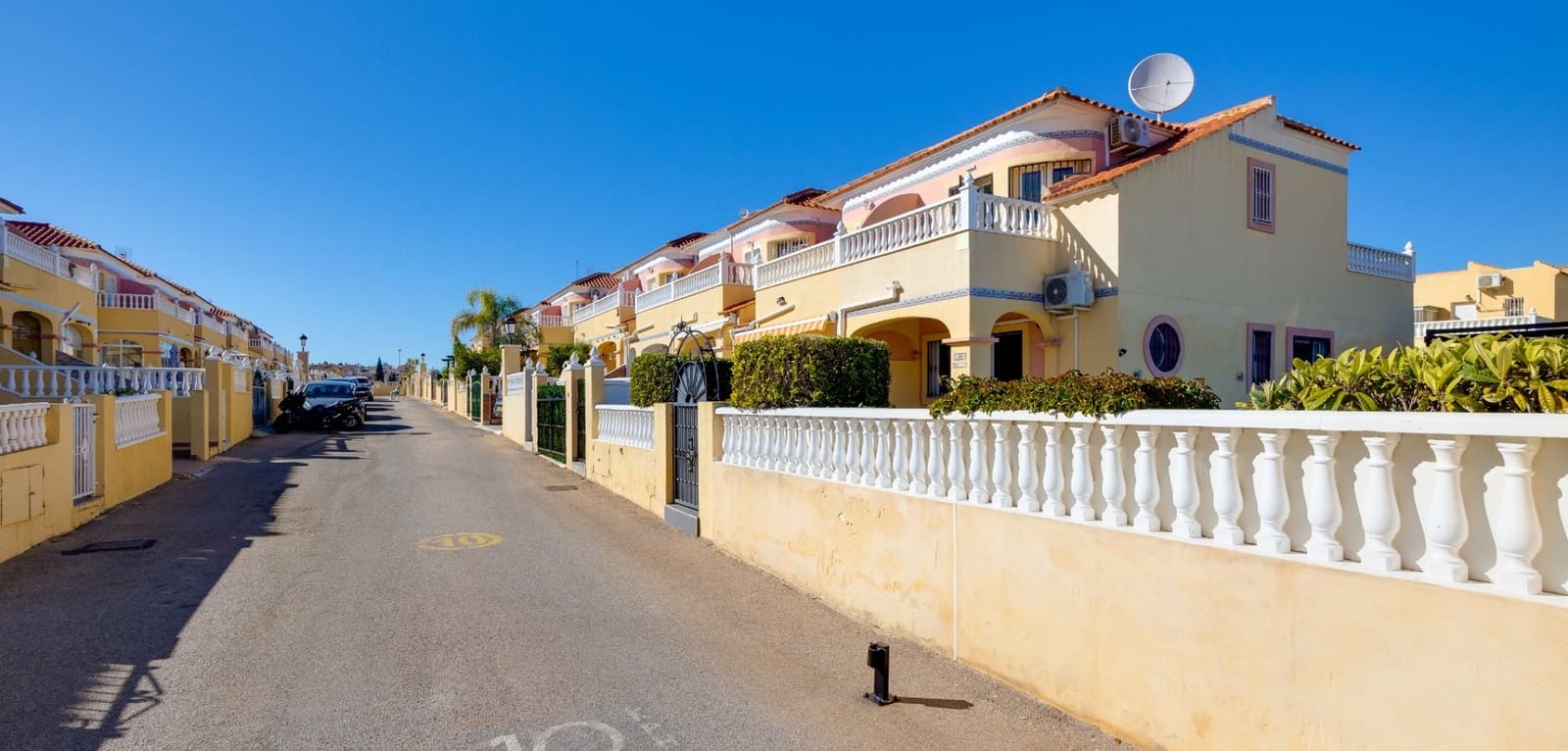 2 camera da letto Villa in vendita in Villamartin con piscina - 229.000 € (Rif: 9626111)