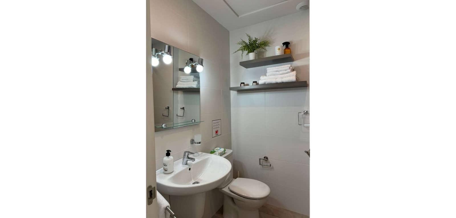 2 soveværelse Lejlighed til salg i Villamartin med swimmingpool - € 220.000 (Ref: 9627998)