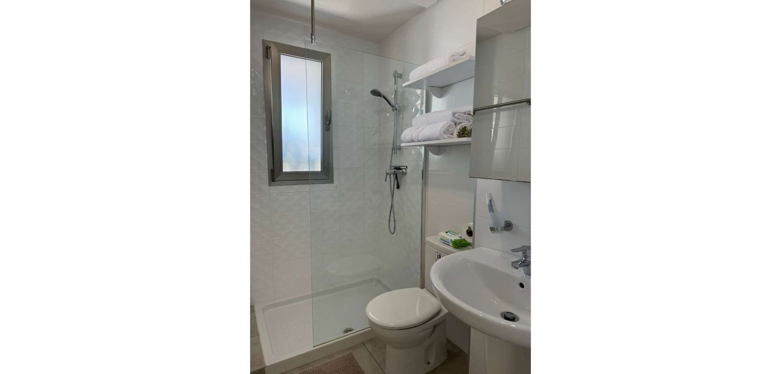 2 soveværelse Lejlighed til salg i Villamartin med swimmingpool - € 220.000 (Ref: 9627998)