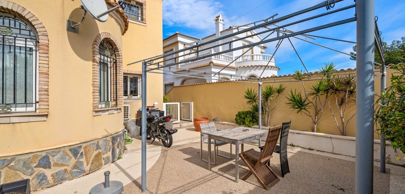 3 camera da letto Villa in vendita in Orihuela Costa con piscina - 369.000 € (Rif: 9627999)