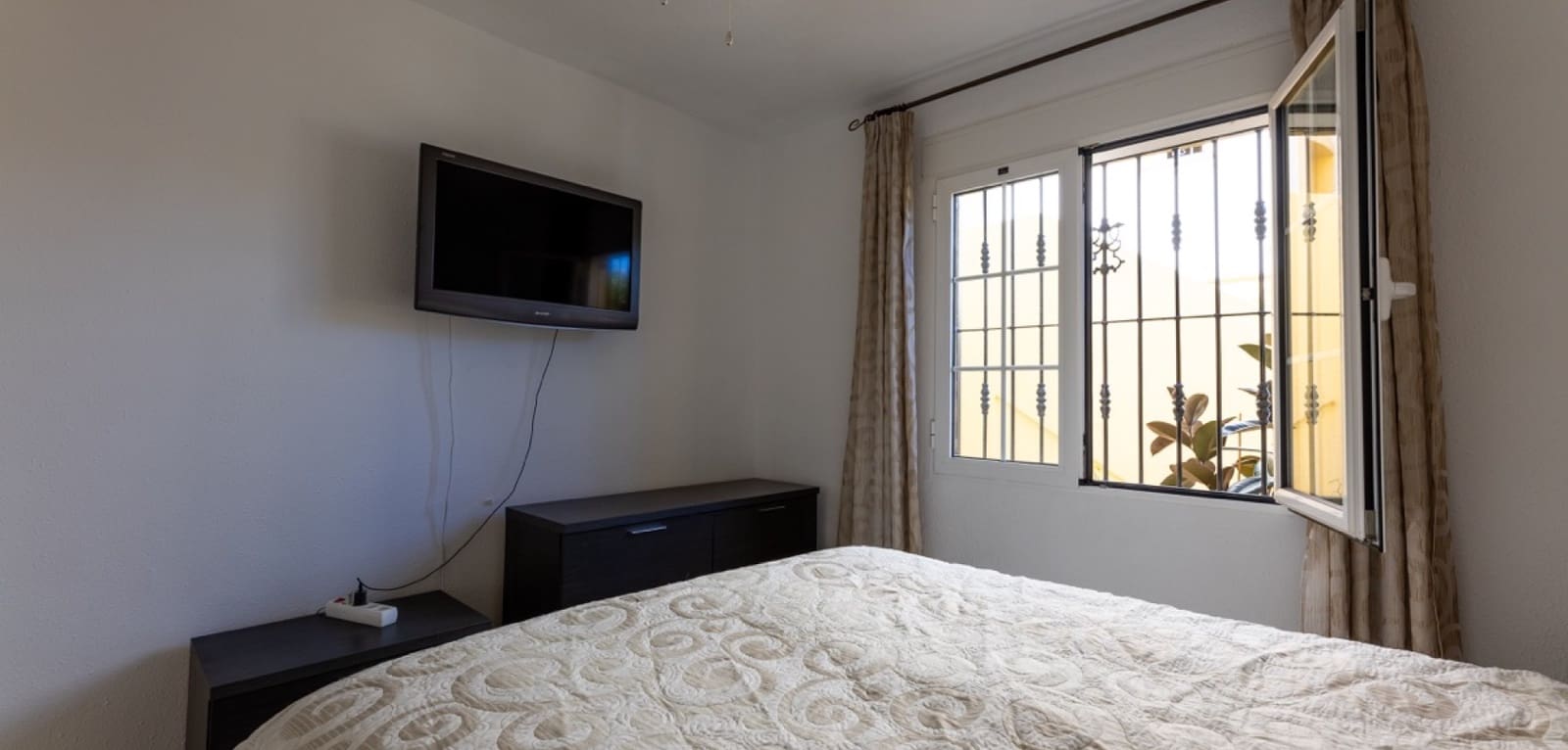 4 Zimmer Villa zu verkaufen in Las Ramblas Golf mit Pool - 329.995 € (Ref: 9634780)