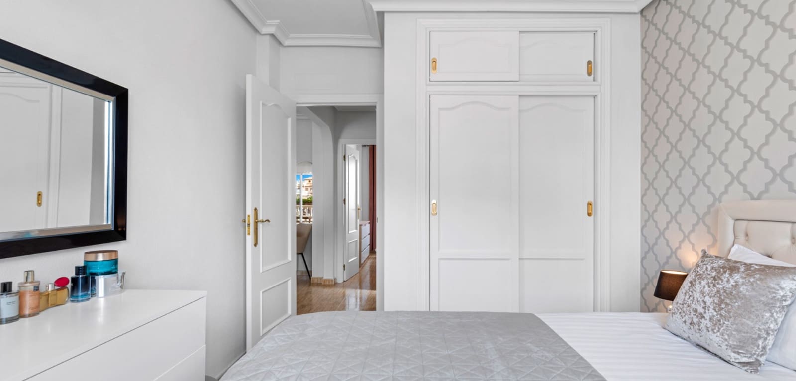 2 Zimmer Apartment zu verkaufen in Orihuela Costa mit Pool - 179.000 € (Ref: 9640597)