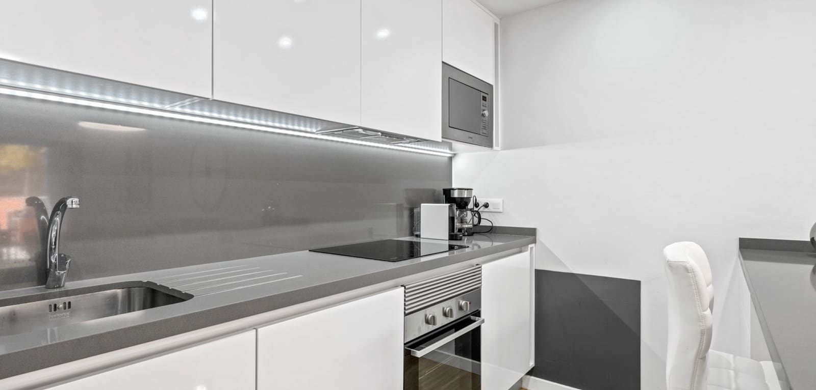 2 chambre Appartement à vendre à Villamartin avec piscine - 244 500 € (Ref: 9645598)