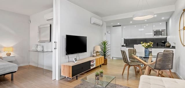 2 chambre Appartement à vendre à Villamartin, Orihuela avec piscine - 244 500 € (Ref: 9645598)