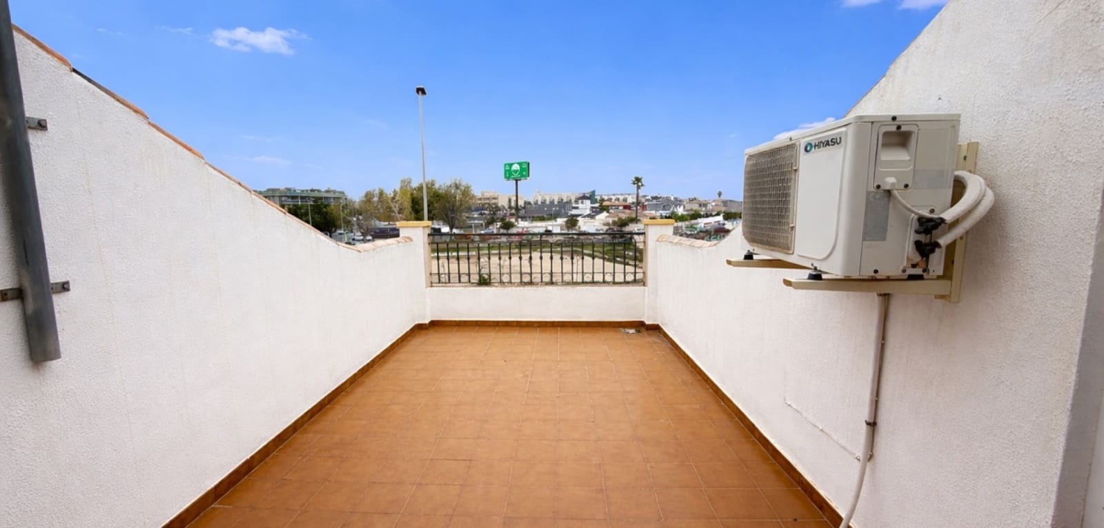 2 slaapkamer Bungalow te koop in Cabo Roig met zwembad - € 235.000 (Ref: 9645599)