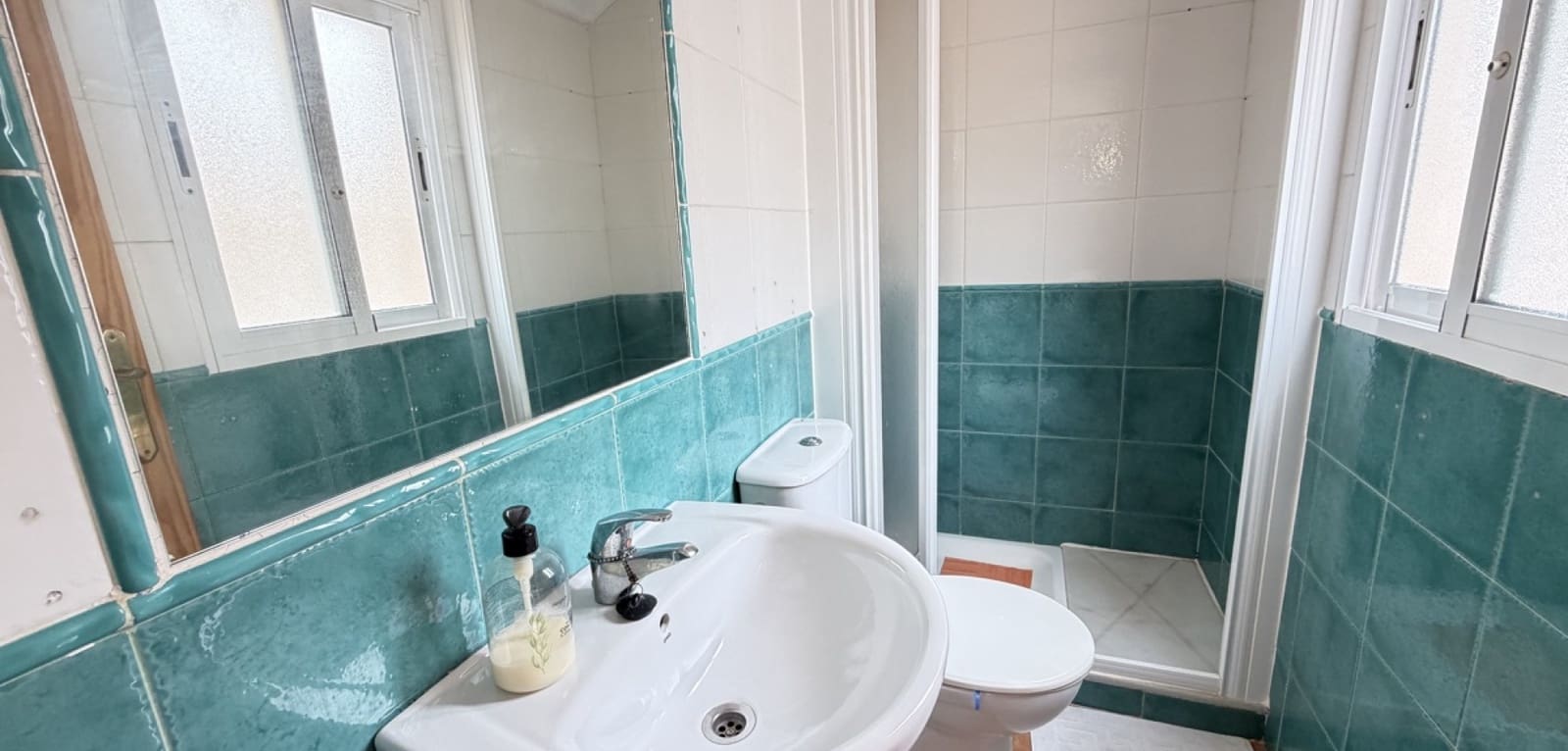 2 slaapkamer Bungalow te koop in Cabo Roig met zwembad - € 235.000 (Ref: 9645599)