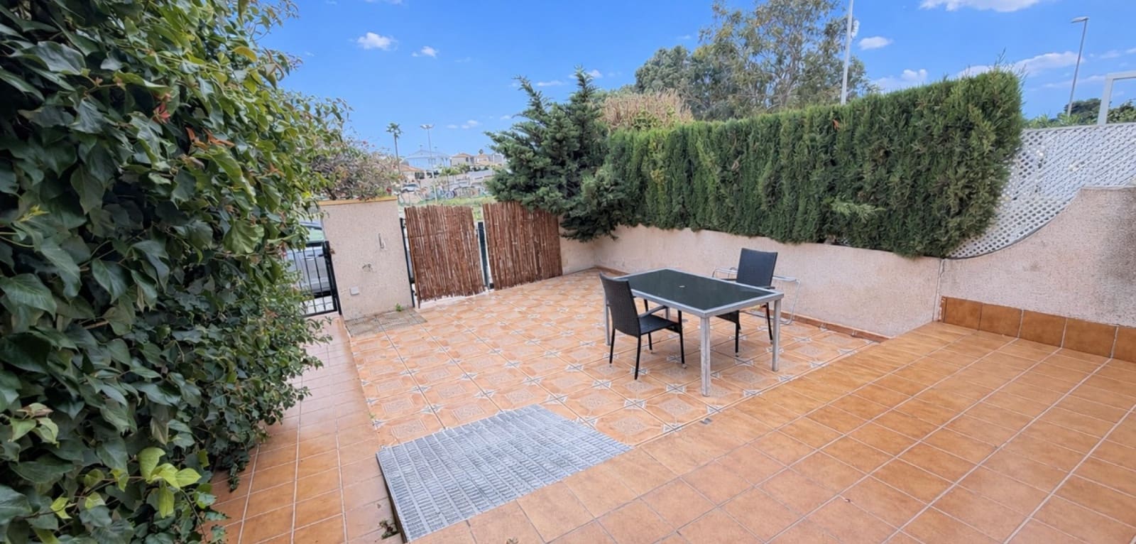 2 slaapkamer Bungalow te koop in Cabo Roig met zwembad - € 235.000 (Ref: 9645599)