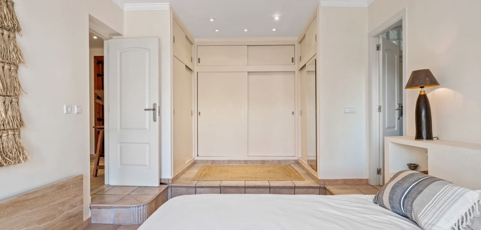 6 quarto Moradia para venda em Altea com piscina - 985 000 € (Ref: 9649861)