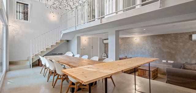 6 quarto Moradia para venda em Altea com piscina - 985 000 € (Ref: 9649861)