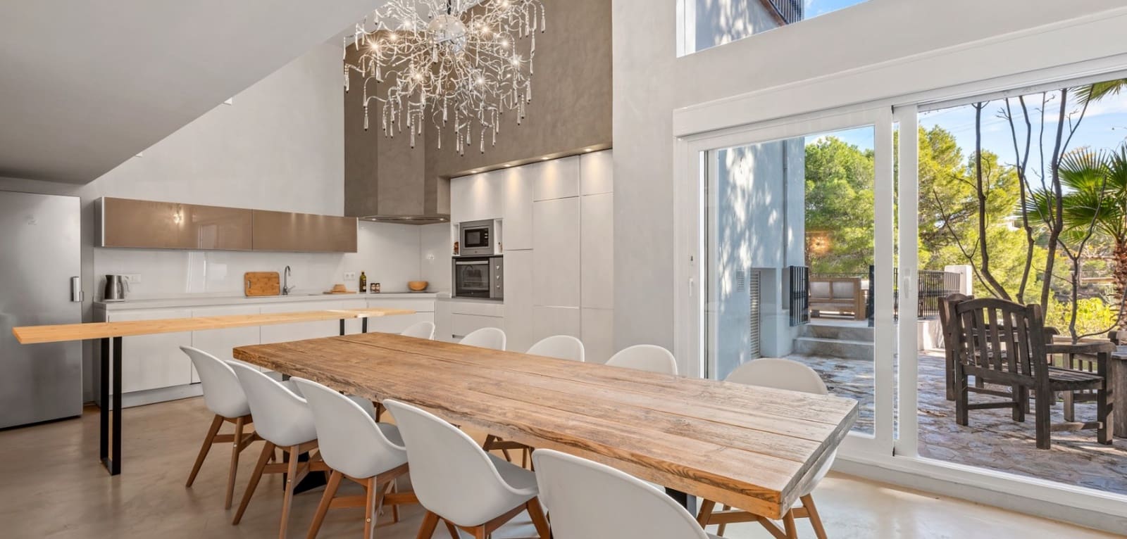 6 quarto Moradia para venda em Altea com piscina - 985 000 € (Ref: 9649861)