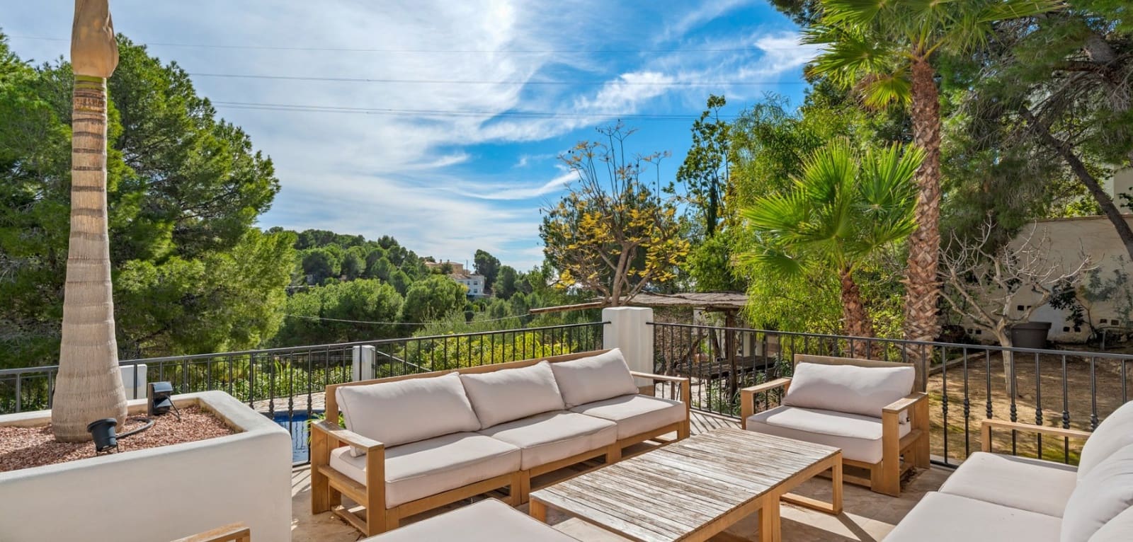 6 quarto Moradia para venda em Altea com piscina - 985 000 € (Ref: 9649861)