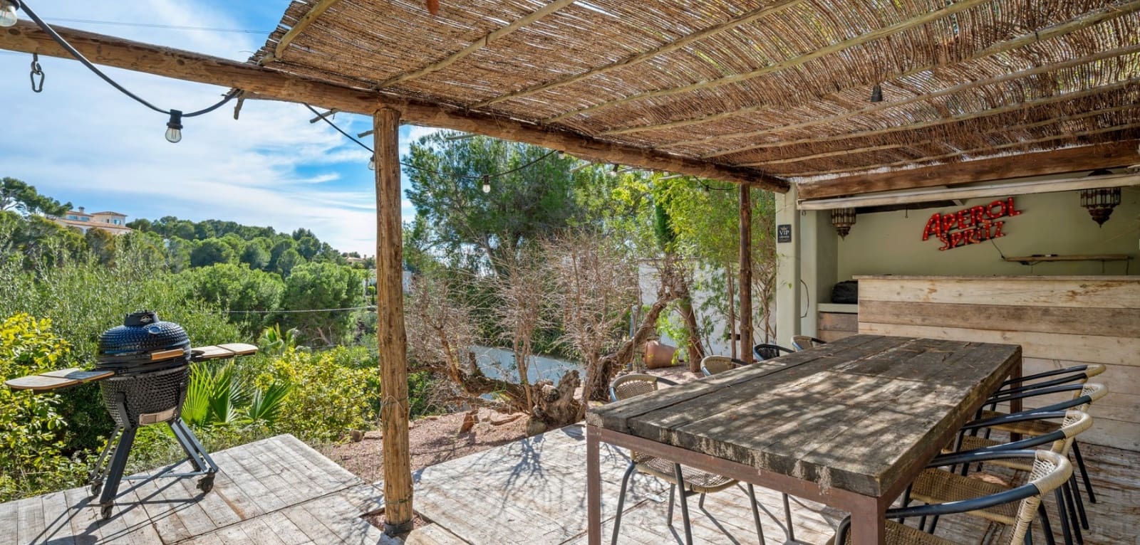 6 quarto Moradia para venda em Altea com piscina - 985 000 € (Ref: 9649861)