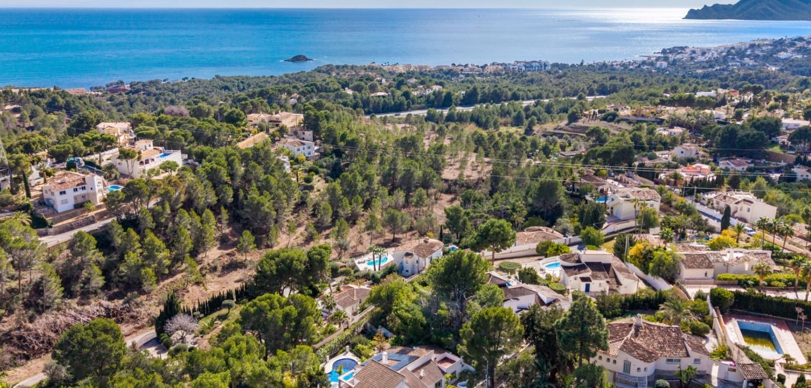 6 quarto Moradia para venda em Altea com piscina - 985 000 € (Ref: 9649861)